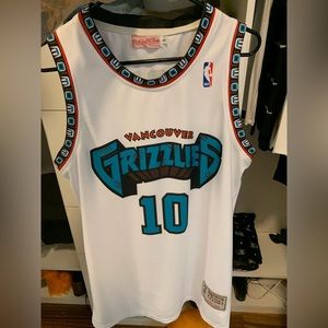 Vancouver grizzle’s Mike bibby jersey